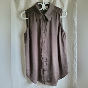 Renuar Women's Sleeveless Blouse - Taupe
